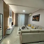 5 Star Apartamento Vlorë