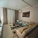 5 Star Apartmán Vlorë