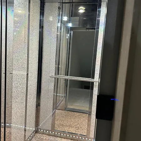 5 Star Apartament Wlora