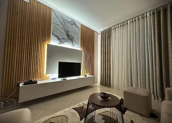 5 Star Apartamento Vlorë